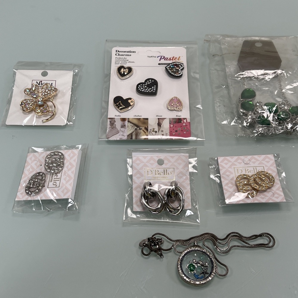 Women's Jewelry Bundle Necklace Earrings Brooch Charm Accessories Lot‎